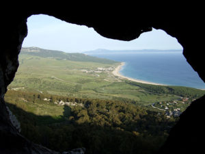Cueva del Moro: testigo del arte sureño