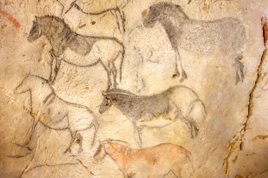Ekain: Santuario rupestre del caballo